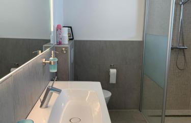 FeWo Lina - Komfortwohnung mit Badewanne, Kamin & Klima - Foto 3