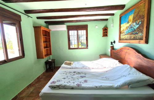 Rural cottage VINCENT van Gogh, with spectacular pool & OPTIONAL private 6 guests jacuzzi - Foto 17