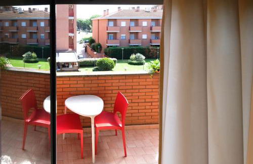 Long Stay Comfort Apartment With Backyard Rome Area Residence - Photo 9