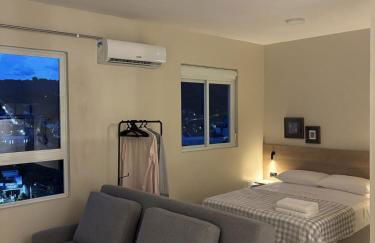 Studio completo no centro com garagem coberta e vista - Foto 35