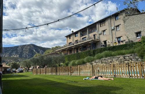 Apartahotel Valle de Rodellar - Foto 33