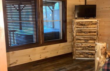 Lakeside Cabin Hot tub close to Ark Encounter - Foto 14