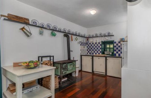 2 Bedroom Gorgeous Home In Frkasic - Photo 27