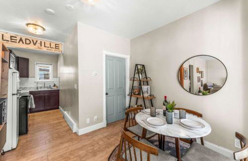 Stylish 1BR Airbnb in Leadville with Mountain Views - Near Skiing - Pets okay - Foto 10