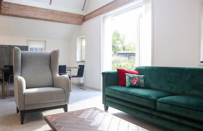 3 bedroom House in Arnhem with swimming pool and garden - Photo 2