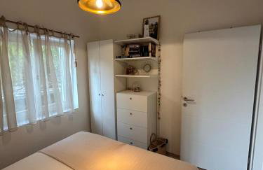 Holiday House Jagoda -First Row to the Sea Brbinj - Foto 2