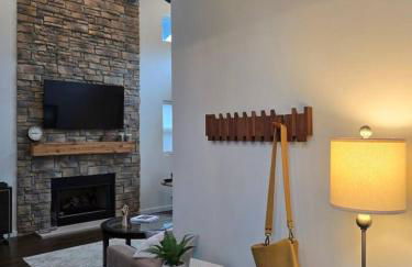 McHenry Riverside Retreat Comfort - Foto 33