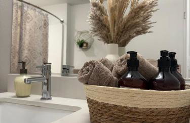 The Hollywood Blvd Loft FREE AND DESIGNATED PARKING - Foto 7