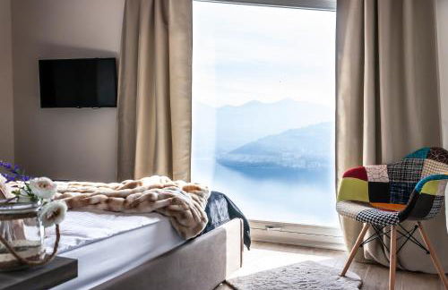 MIA ISOLA with lake view, garden and swimming pool - Photo 33