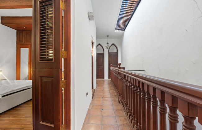 Otium Rentals Penthouse w 2 Terraces - Photo 25