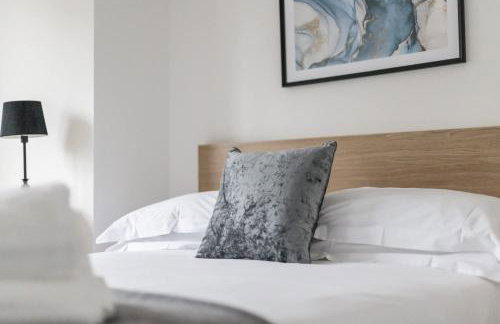 Magnolia House - Beautiful Townhouse in Old Town Poole - Photo 24