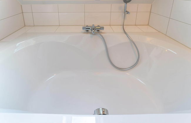 House Near Scherpenisse Beach With Garden - Photo 22