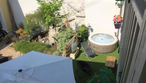Le Logis GOUT - L'Oustal - Foto 4, Garden view