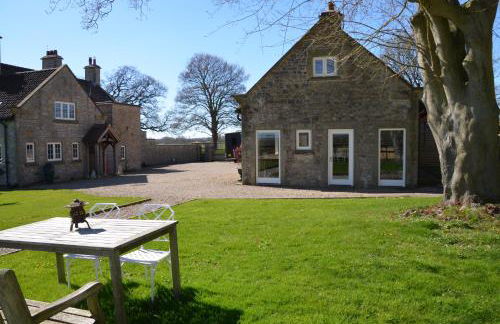 Luxury Old Stone Cottage, Beautifully Presented - Photo 4