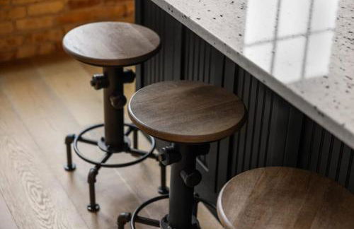 Luxury TC Loft: Historic Condo! - Foto 17