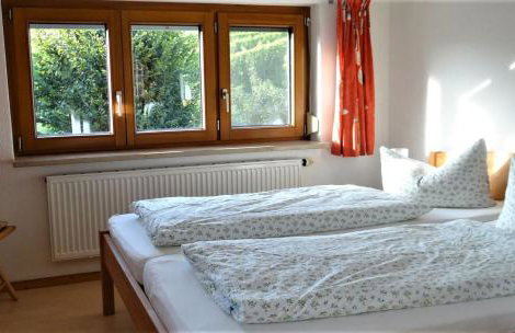 Zum Rebberg Ferienwohnungen - Photo 30