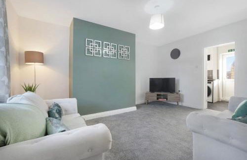 NEW! 2BR in West Terrace, Sleeps 4 - Foto 1
