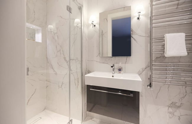 The Regent s Park Scenery - Spacious 3bdr House w Garden and Study Room - Photo 47