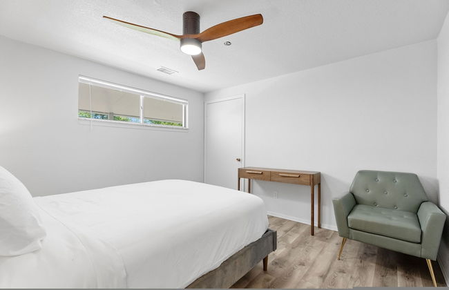 Family Home w Pool-hot Tub-large Yard-pool Table - Photo 21