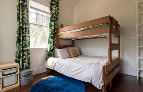 Historic Duckpond Home - Walk to Downtown & UF - Foto 11