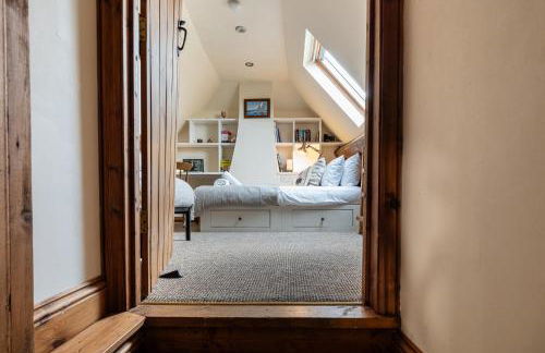 The Threshing Barn - Stunning 5 Bedroom Retreat! - Foto 80