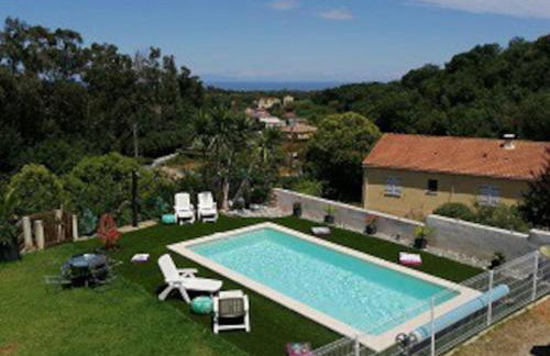 bas de villa de 90m² entre mer (2km) et montagne - Foto 1