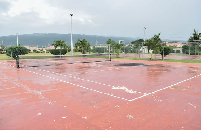 Caymanas Adrian's Vacation House - Foto 61