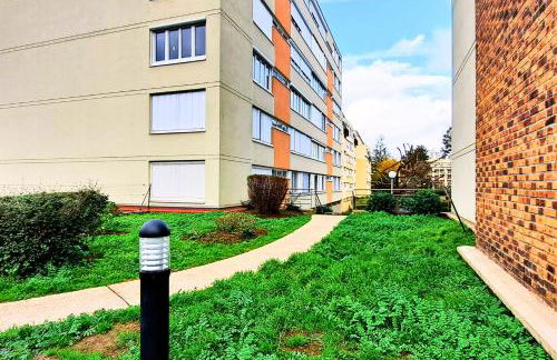 Escale de l'Yvette - 50m2 Cosy, Balcony & Parking - Foto 29