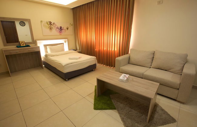 Lujain Hotel Suites - Photo 8