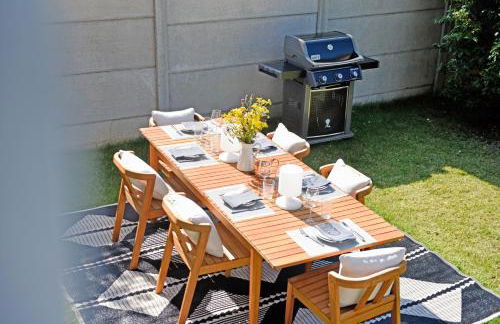 NEW Remodeled Home 4Bed/3.5Bath, Walking to BEACH! - Foto 12