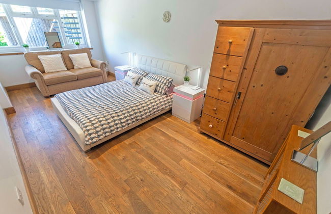 Shippenrill Croyde 6 Bedrooms, Sleeps 14, Hot Tub - Foto 7