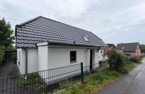 Andresen - Ferienwohnung mit Gartenlaube - Foto 18