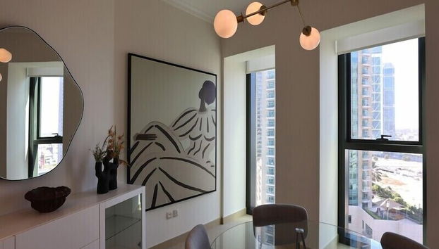 Elegant 1BR Oasis Burj Vista - Foto 4, Servicio de comidas en la habitación