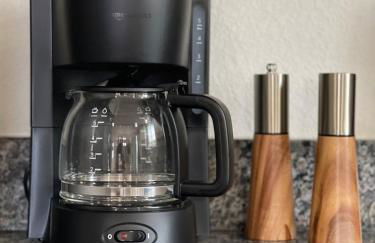 Perfect 4Bd with King Bed Vacation Home - Photo 36