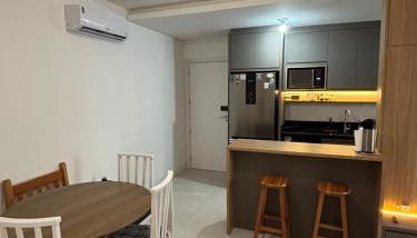 Apto completo em frente a UFSC - Foto 2