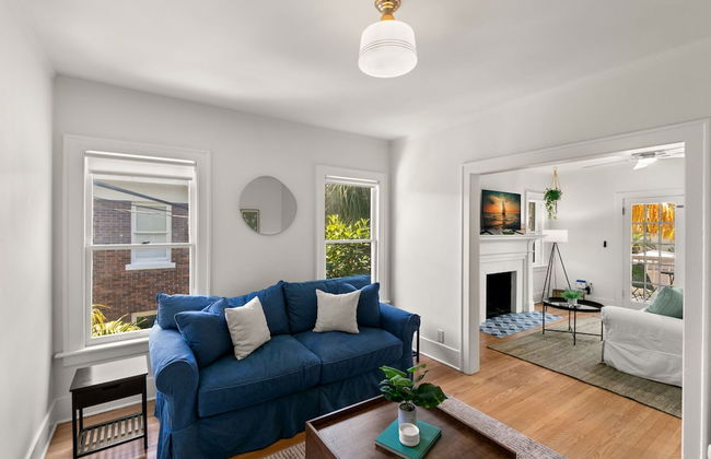 Soho Siesta Stunning Soho Apt w Private Balcony - Foto 7