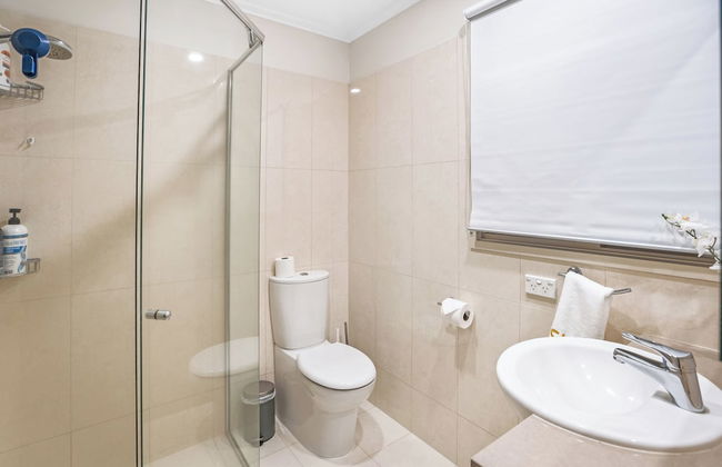 Stylish Retreat at Wheelers Hill 5BRM - Foto 36