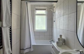 Charming Bright 2-Bed Heritage Flat, Battersea Park, London - Foto 10