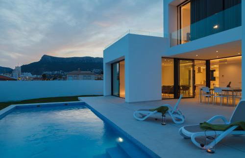 Villa in Calpe with Pool near Beach - Foto 19