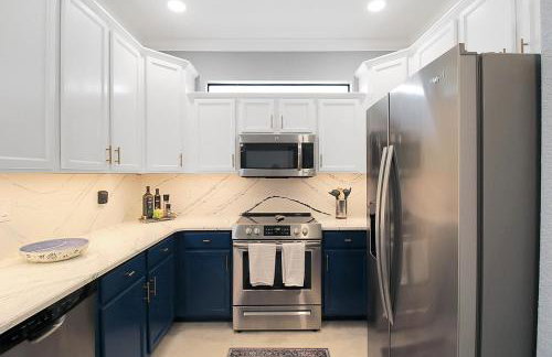 Gorgeous Lakefront Villa in Gran Paradiso - Seabird Villa - Photo 35