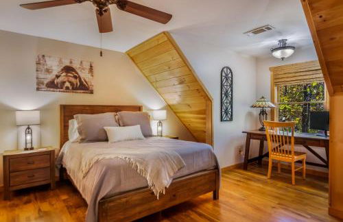 Log Cabin, Lake, Hot Tub, Near Wineries & Hiking - Foto 18