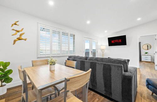 Dog-Friendly House with Hot Tub, AC, Game Room - Photo 15