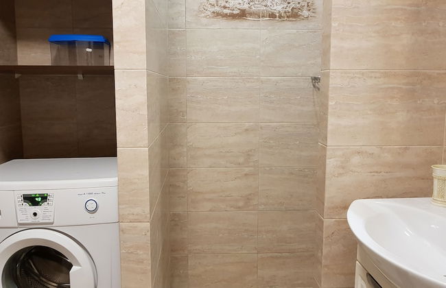 DeLuxe Apartment Akademika Yangelya 2 - Foto 18