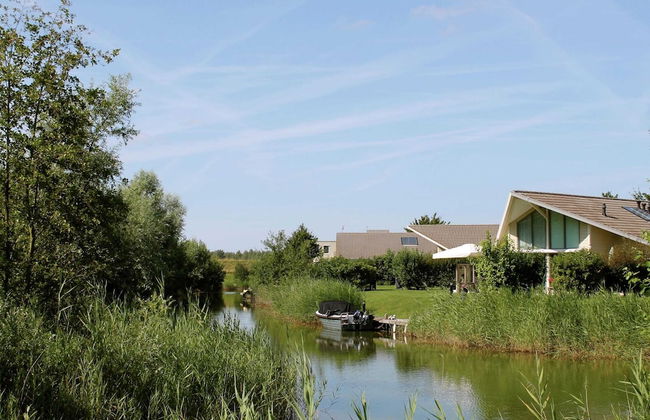 Spacious House in Netherlands for 8 Guests - Photo 25