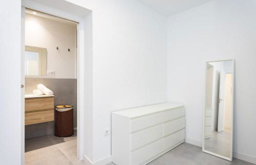 Home2Book Modern Apt Indoor Terrace, La Laguna - Foto 26