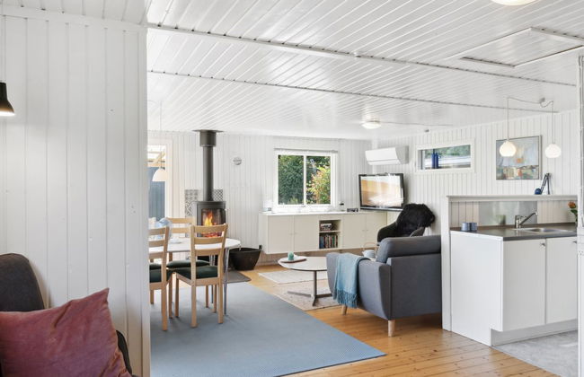 "Self" - 400m to the fjord - Foto 29