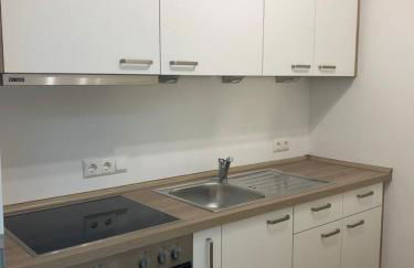 Pension Chen, 2 Doppelzimmer , EBK, separater Balkon - Foto 14