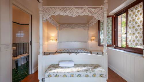 6 Bedroom Beautiful Home In Treia - Foto 5