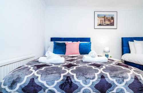 Mayflower 5-Bed Home, Contractors, Family, Harry Porter - Photo 47