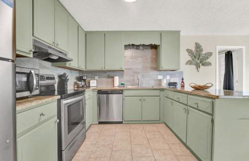 Modern Getaway North of Panama City Beach - Photo 23